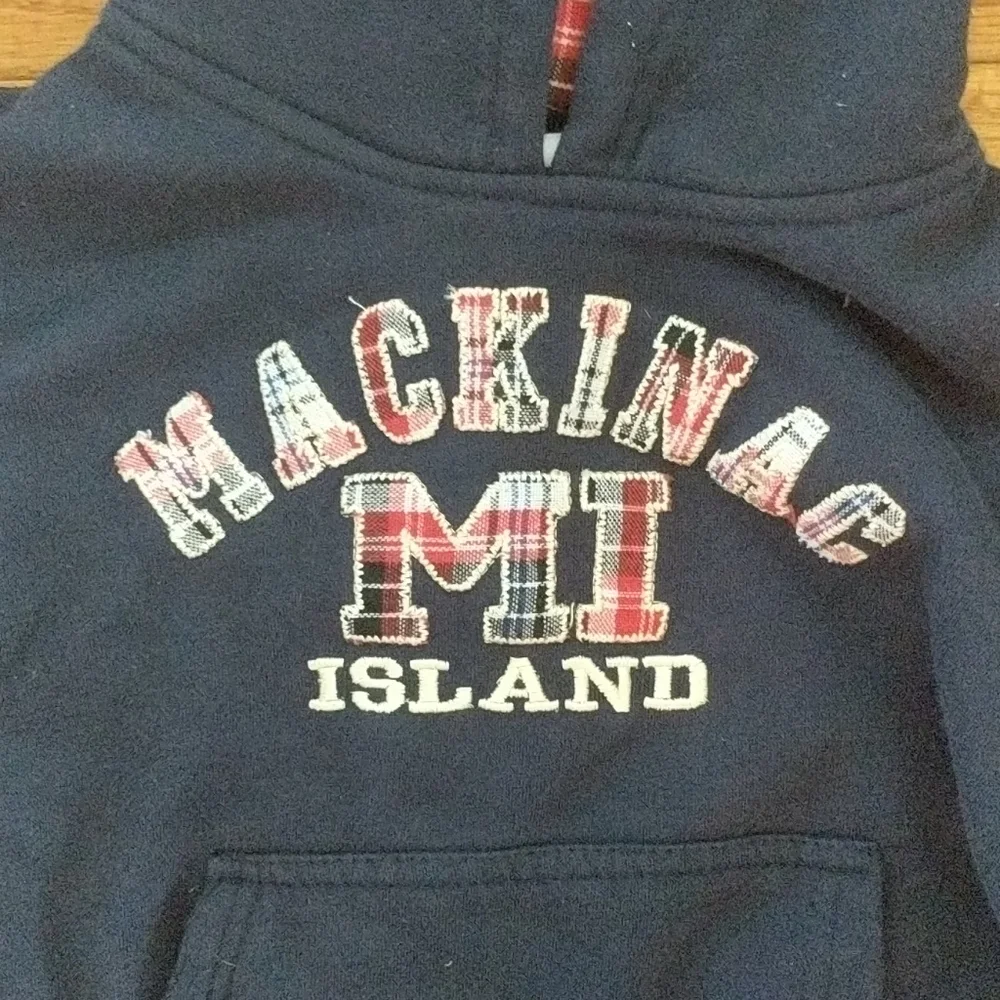 Michigan Mackinac Island sweatshirt 4T